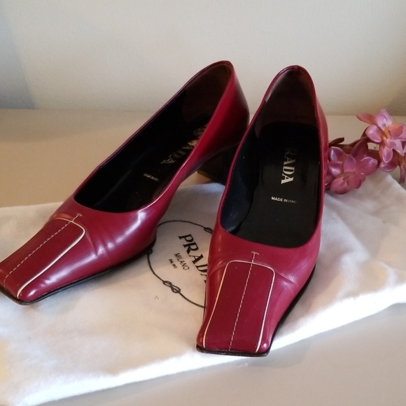Prada Pumps - Picture 1 of 7